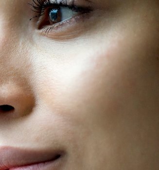 Hyaluronic Acid A Boost Of Hydratio For All Ages Hero
